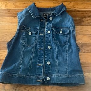 Medium denim button up collard vest